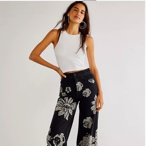 BRAND NEW FREE PEOPLE TALIA PANT! GORGEOUS